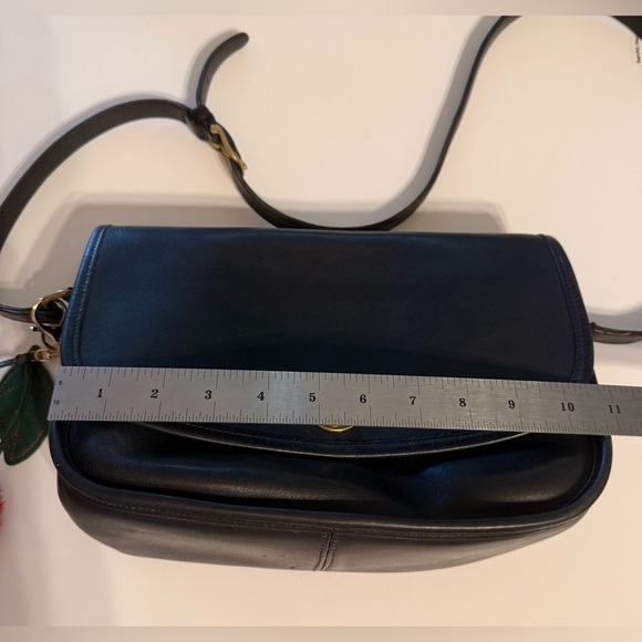 Coach Vintage 9790 City Crossbody Bag Black Natural Glove Tanned Cowhide Leather - Picture 10 of 17